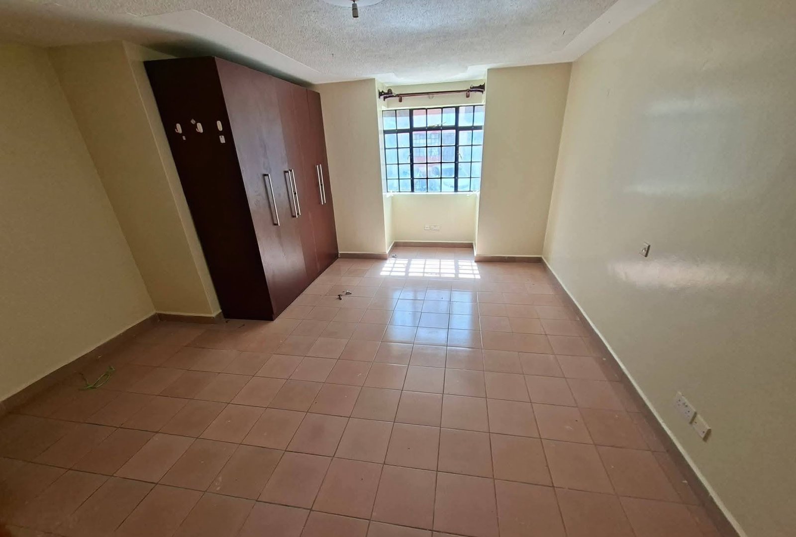 Spacious 3 Bedroom All En-Suite Apartment For Rent – Syokimau