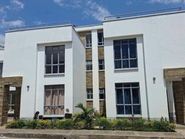 Spacious 4-Bedroom Master En-Suite House To Let – Syokimau