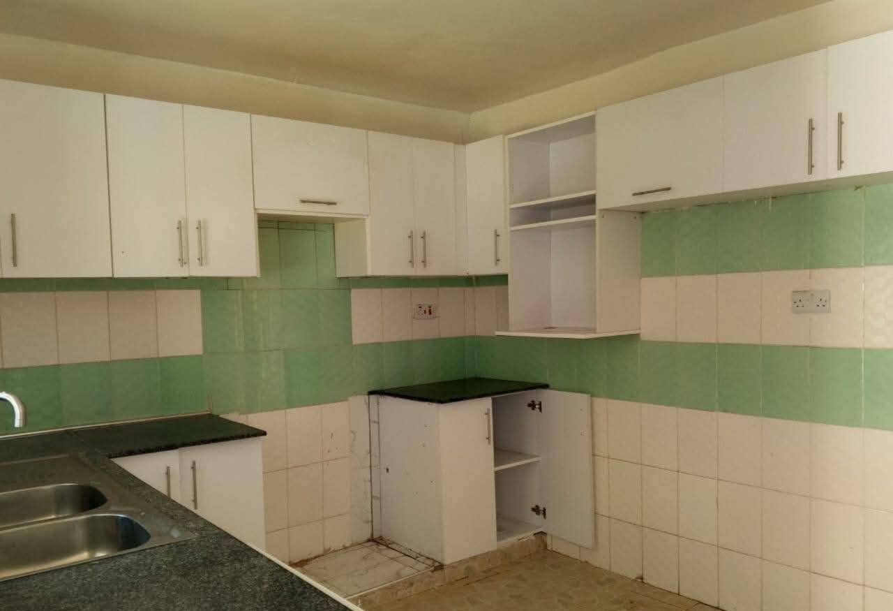 Spacious 5-Bedroom Maisonette + DSQ To Let – Syokimau