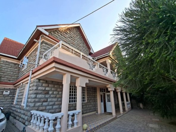 Spacious 6 Bedroom All En-Suite House To Let – Syokimau