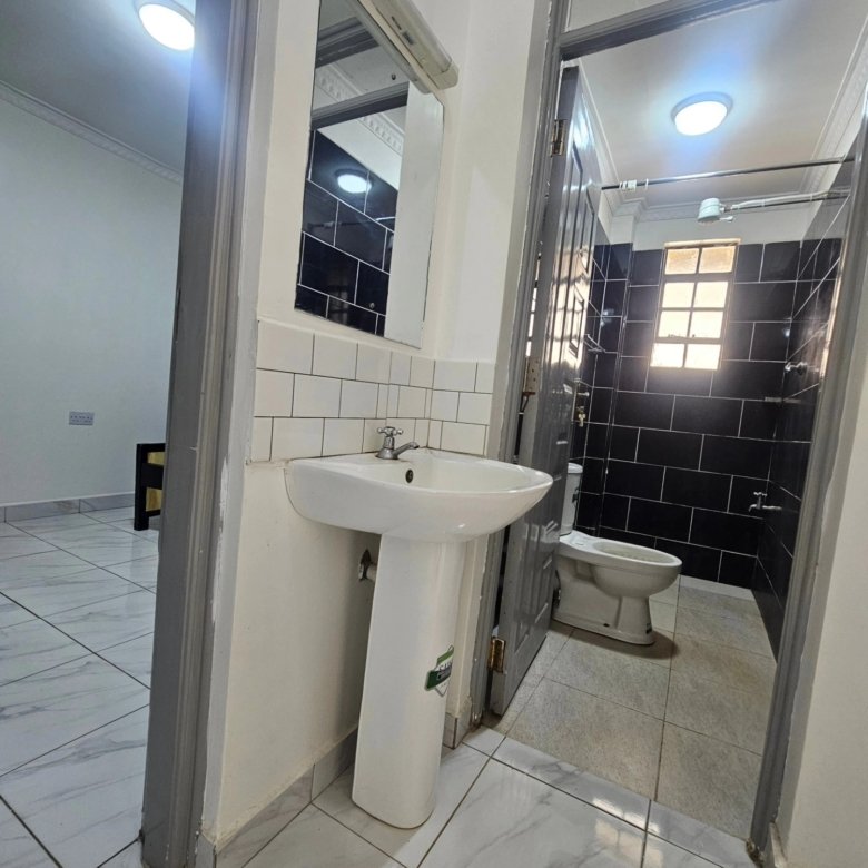 1 Bedroom To Let Along Waiyaki Way – Muthiga