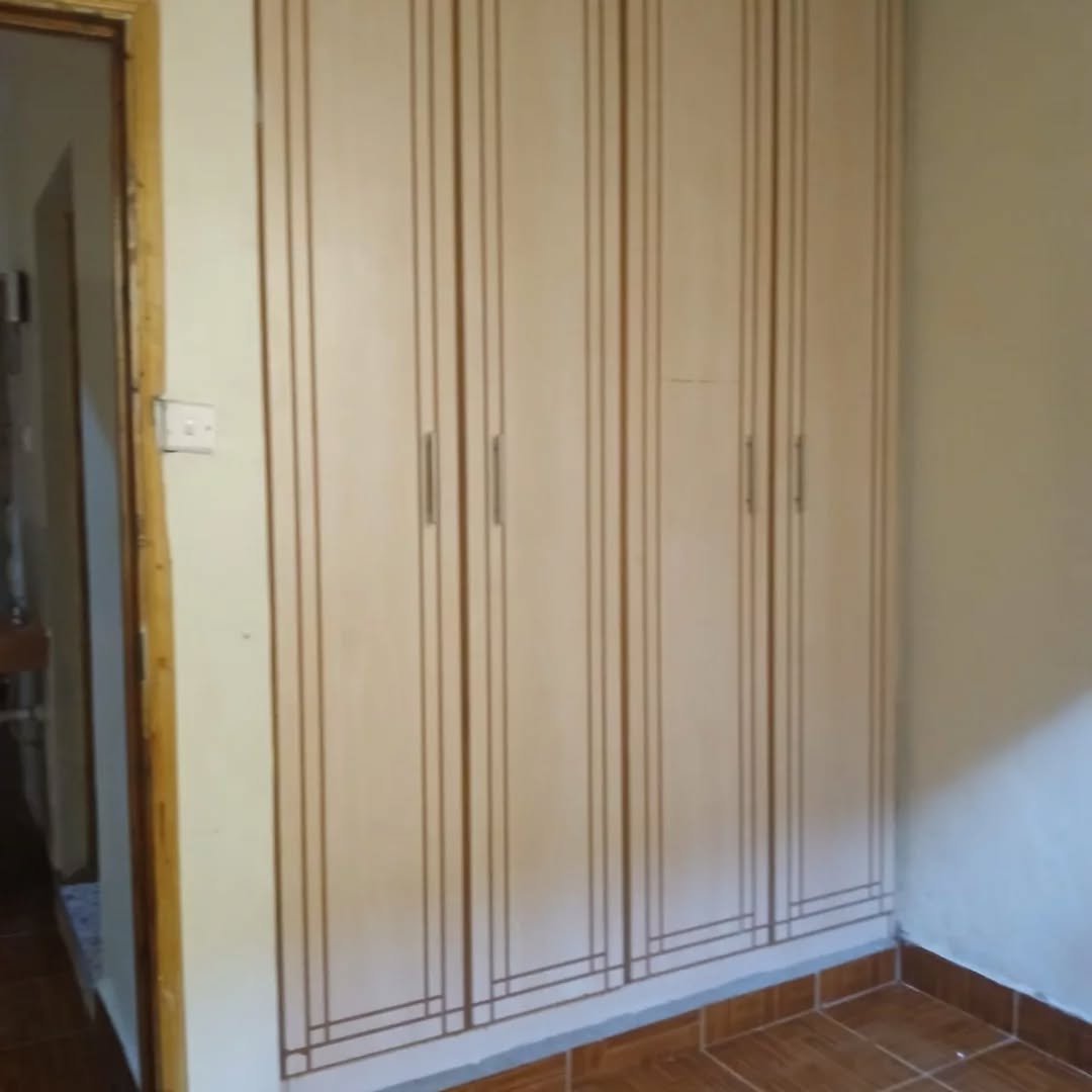 2 Bedroom Downstairs Extension To Let in Buruburu 2