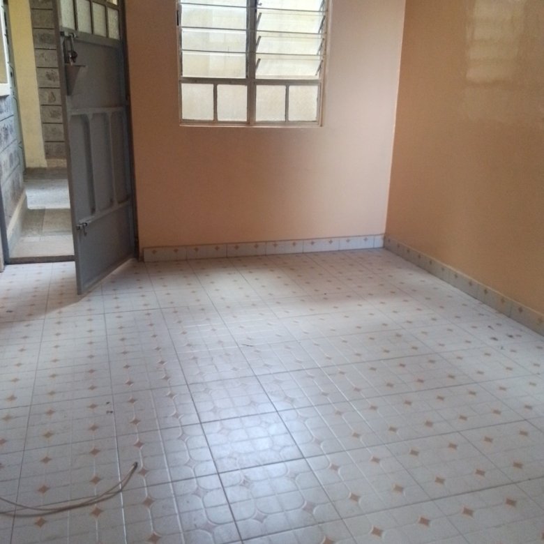 2 Bedroom Master Ensuite To Let in Umoja Near Market