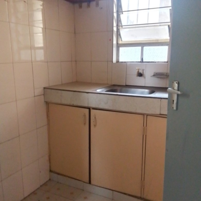 2 Bedroom Master Ensuite To Let in Umoja Near Market