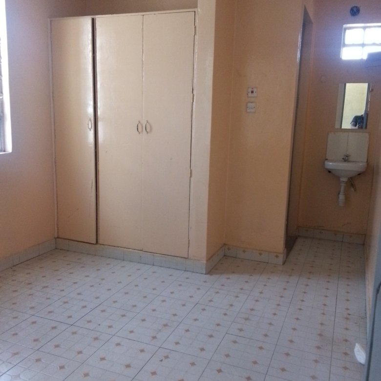 2 Bedroom Master Ensuite To Let in Umoja Near Market