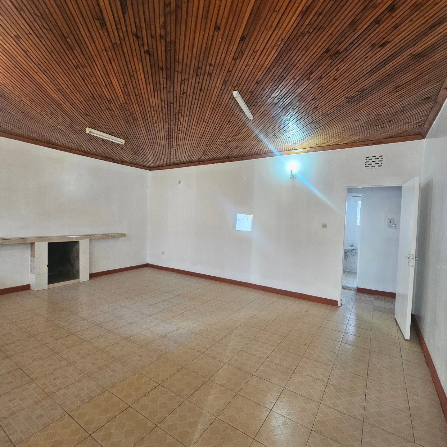 2 Bedroom To Let Along Waiyaki Way