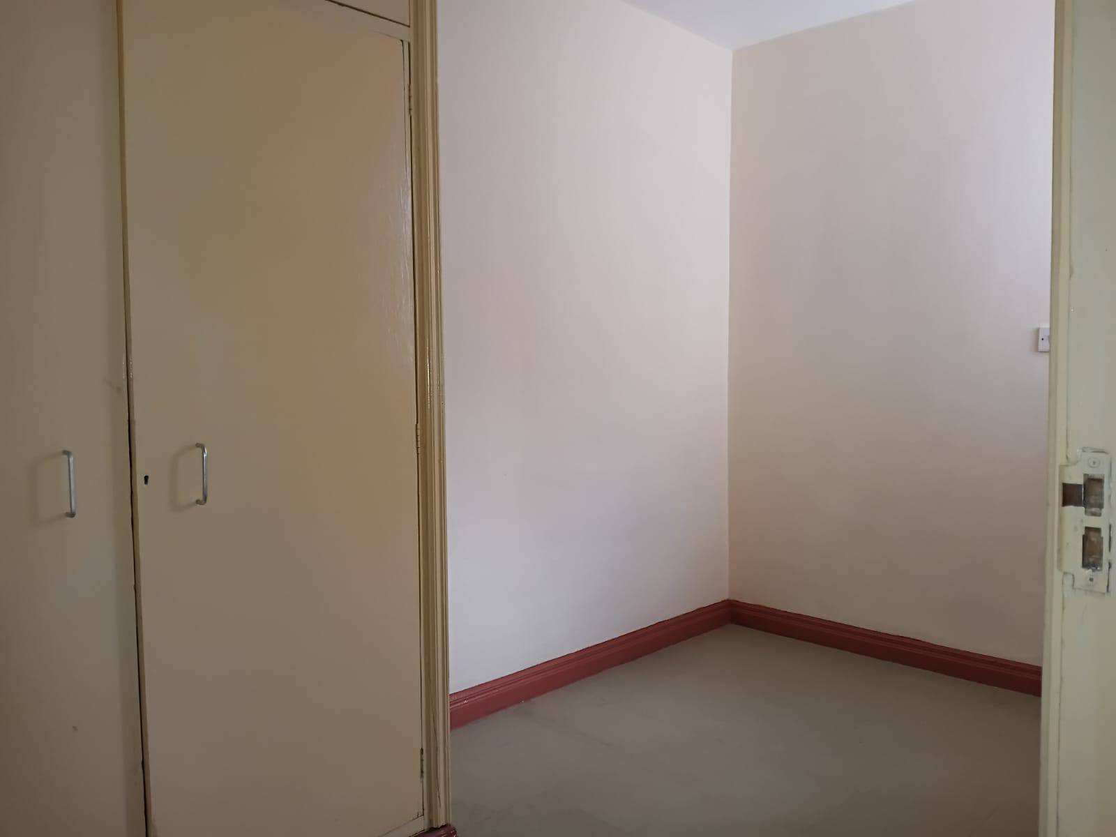 2 Bedroom To Let in Donholm Opposite Greenspan Mall 2