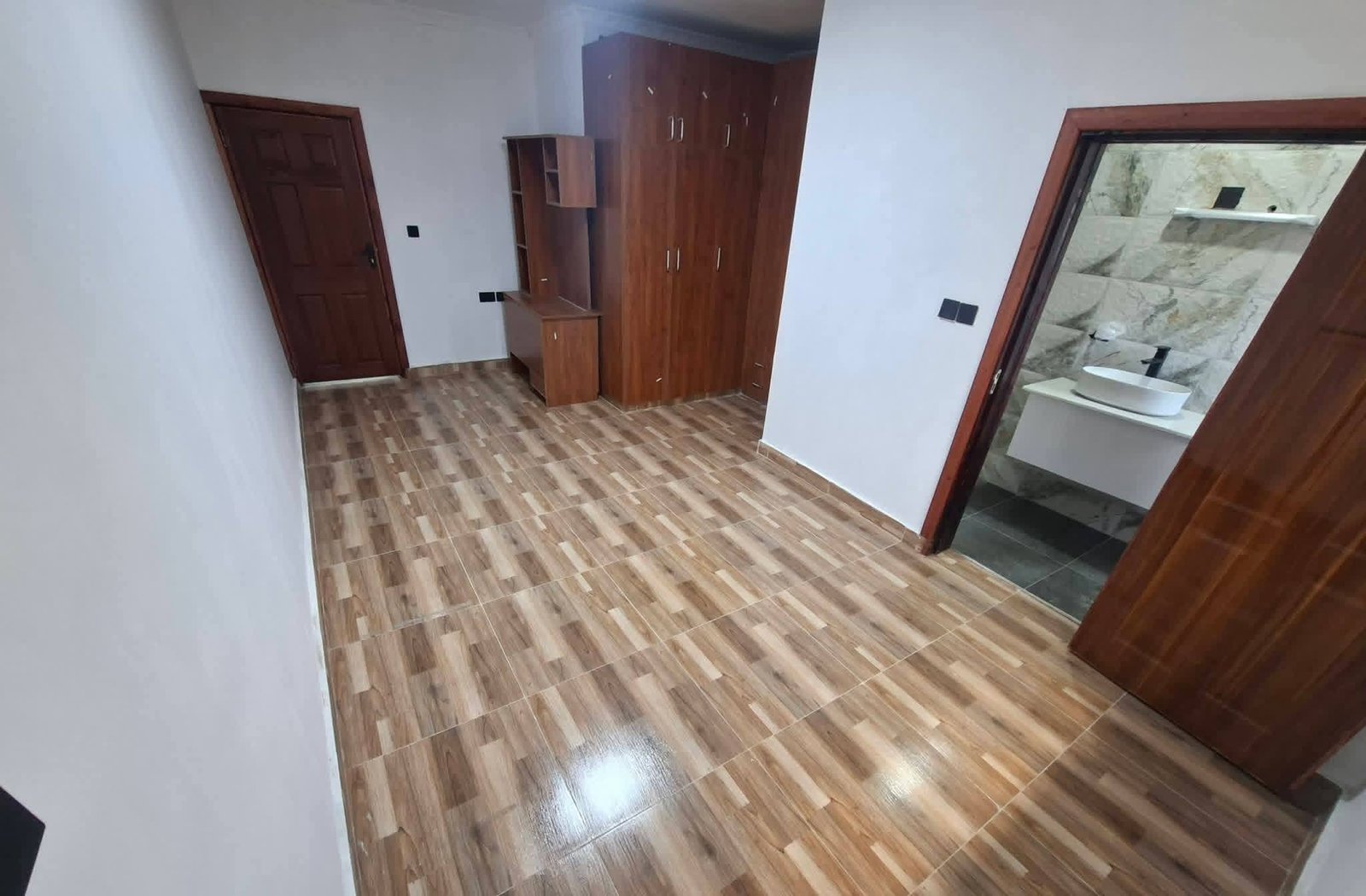 3 Bedroom All En-Suite Bungalow With Study For Rent – Kitengela