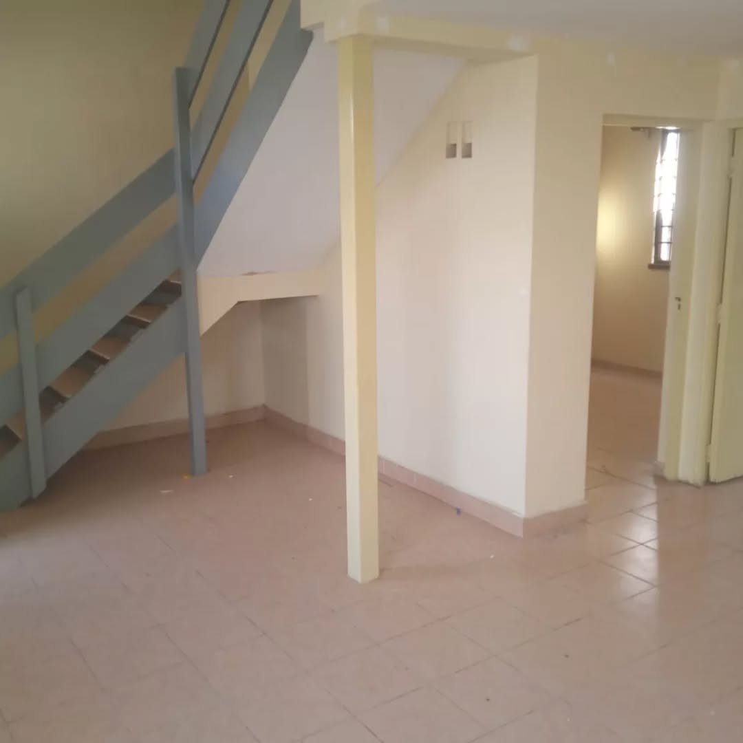 3 Bedroom House To Let in Buruburu Phase 1 – Own Compound 2