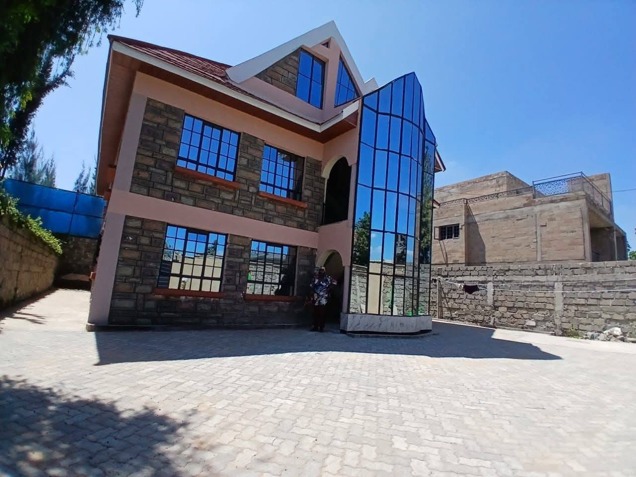 3 Bedroom Master En-Suite Apartment For Rent – Syokimau