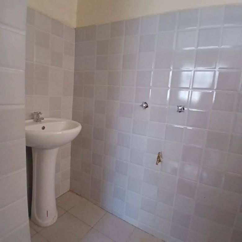 3 Bedroom Master En-Suite Apartment For Rent – Syokimau