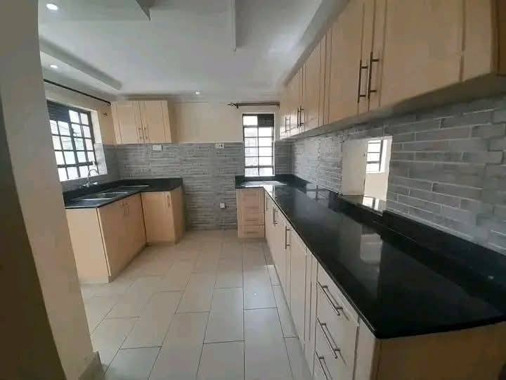 3 Bedroom Master En-Suite Bungalow Plus DSQ For Rent – Kitengela