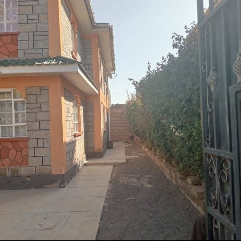 4 Bedroom Maisonette with Study Room To Let – Kitengela