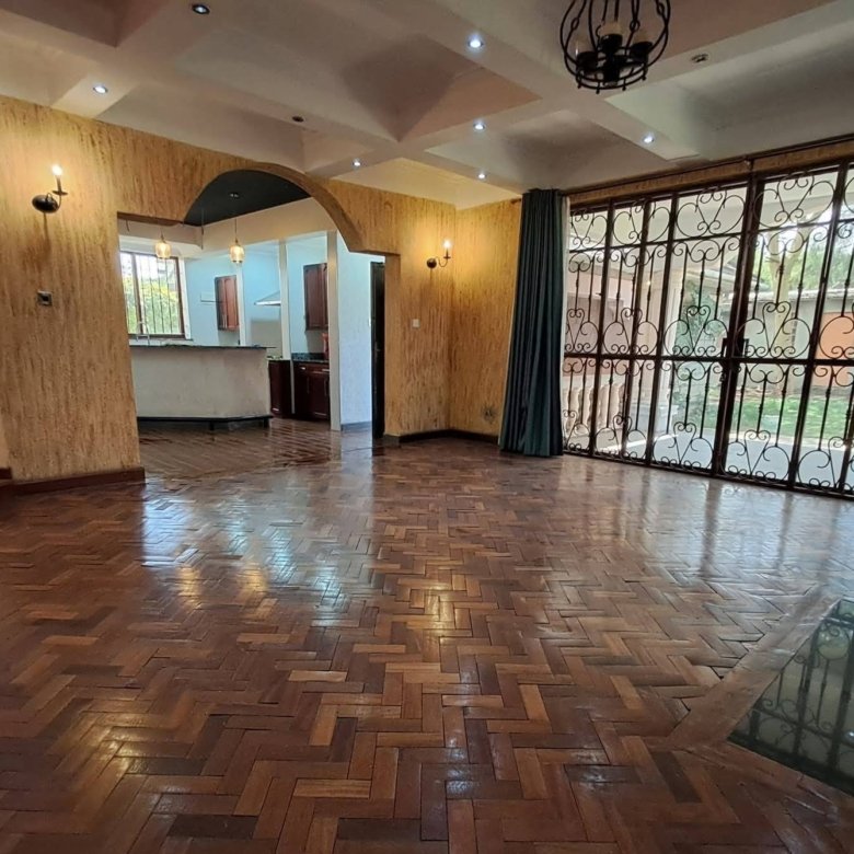 4 Bedroom Master En-Suite Maisonette With DSQ Kitengela To Let_