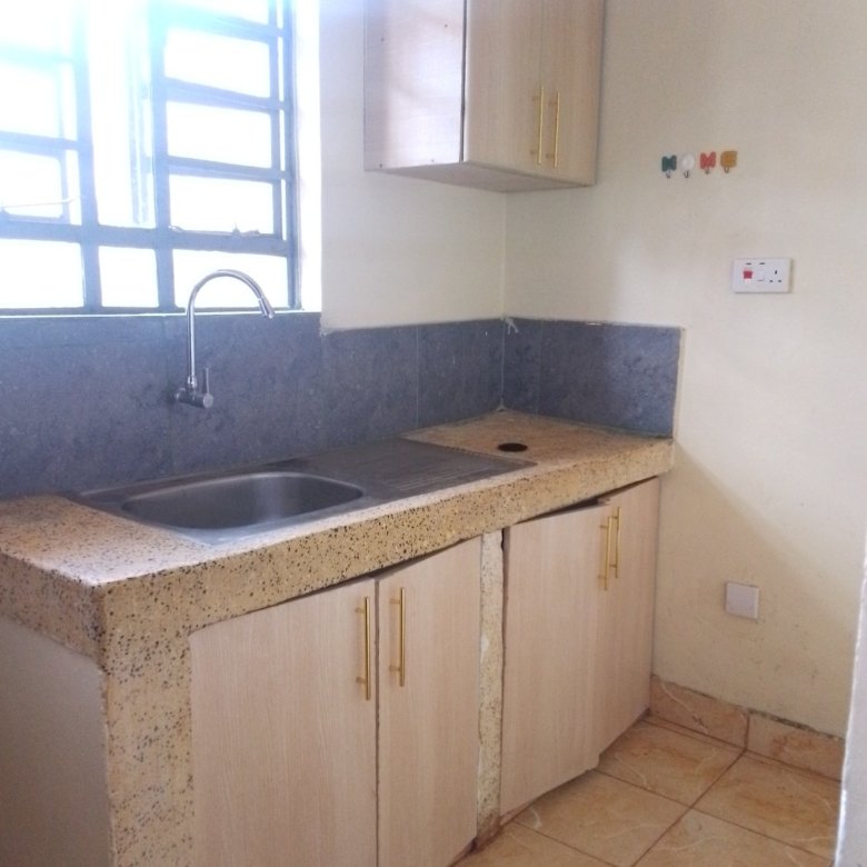 Bedsitter Apartment To Let in Umoja Innercore