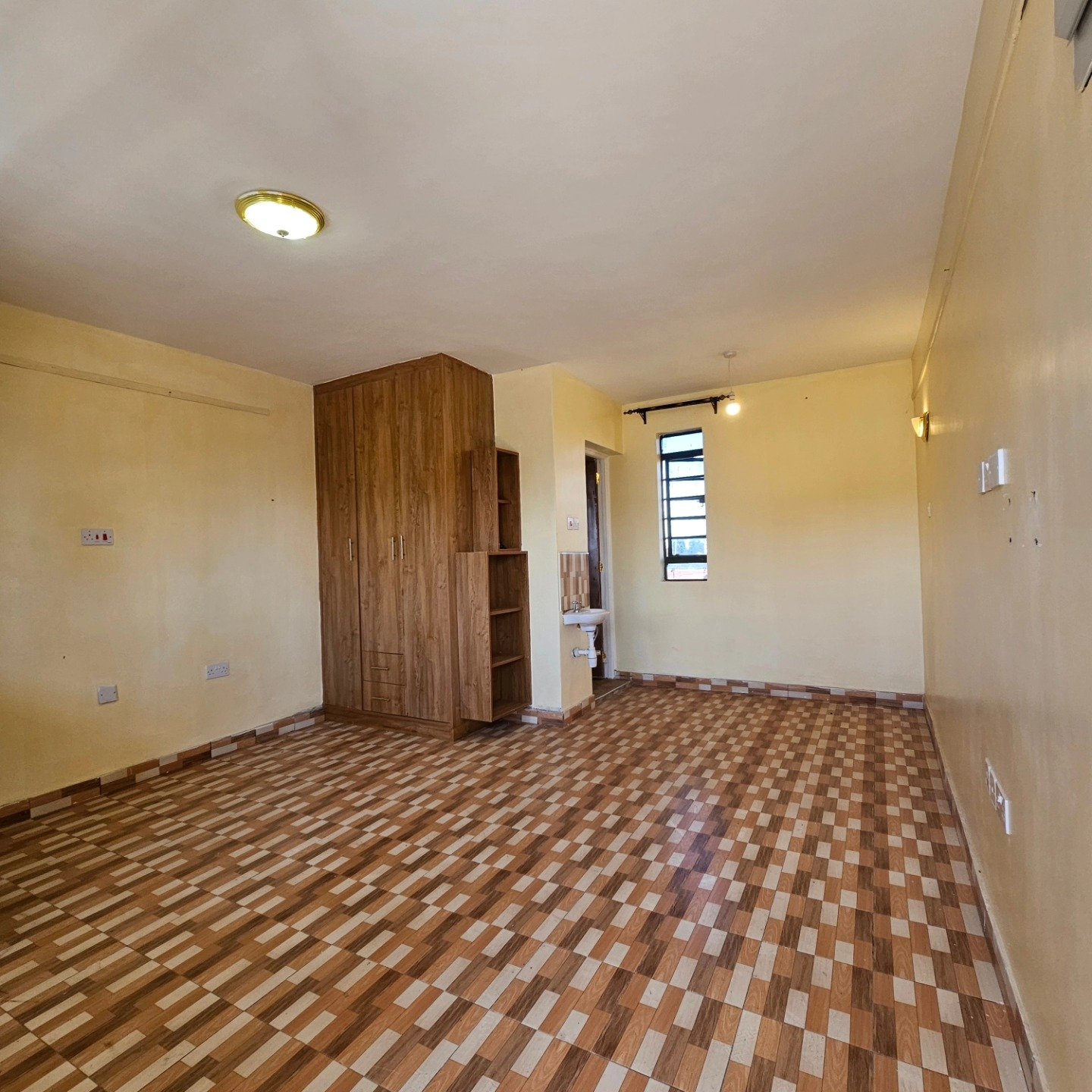 Bedsitter To Let Along Waiyaki Way – Mountain View