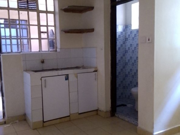 Bedsitter To Let in Umoja 1 – Near Umoja Mosque
