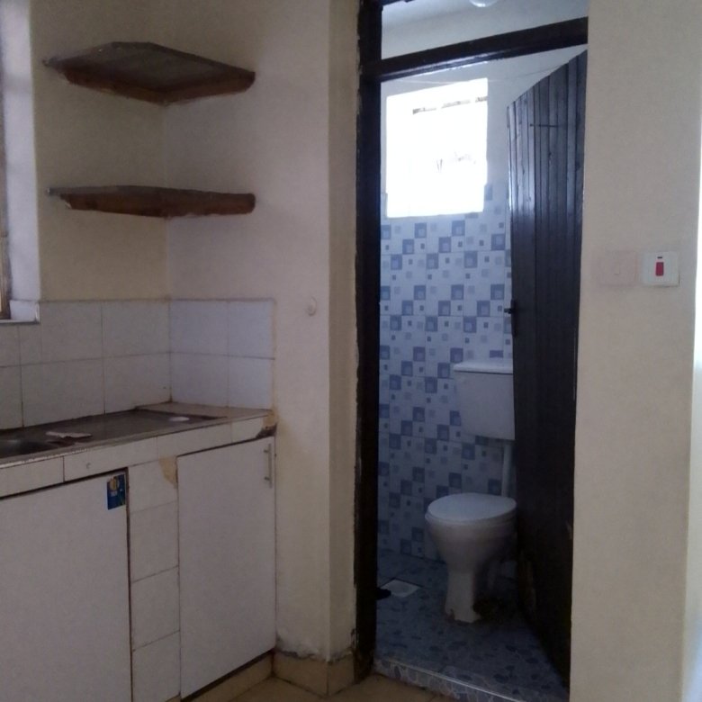 Bedsitter To Let in Umoja 1 – Near Umoja Mosque