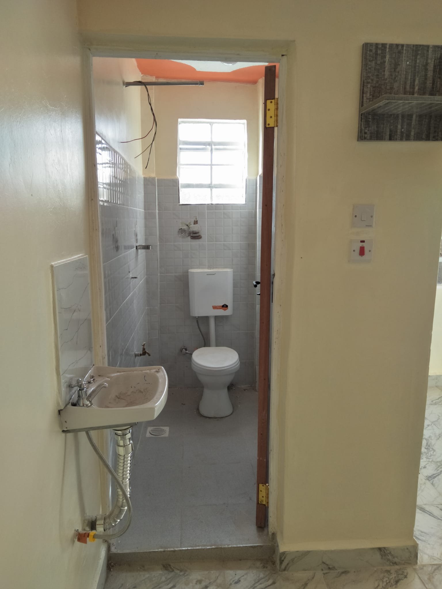 Bedsitter To Let in Waiyaki Way, Uthiru