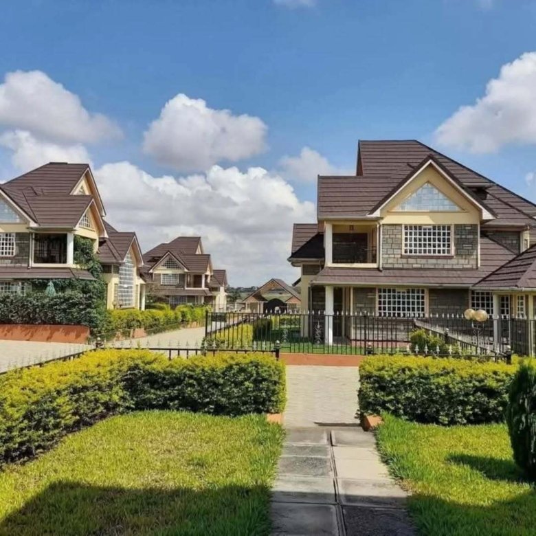 Elegant 5 Bedroom All-En-Suite Townhouse for Rent – Kitengela