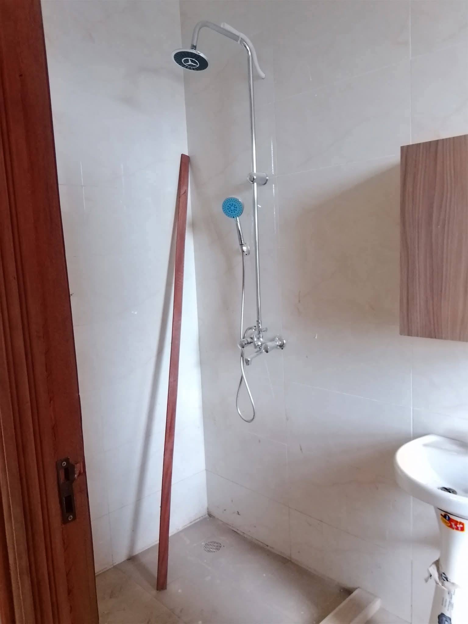 Newly Built 5 Bedroom Master En-Suite House To Let – Syokimau