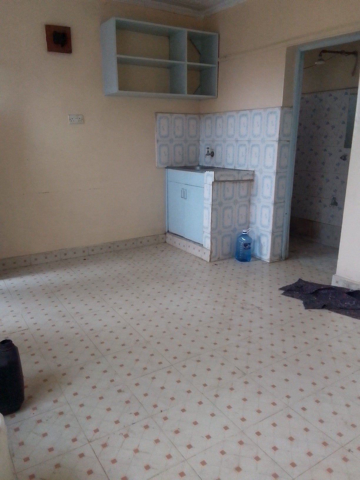 Spacious Bedsitter To Let in Tena Off CDF Road