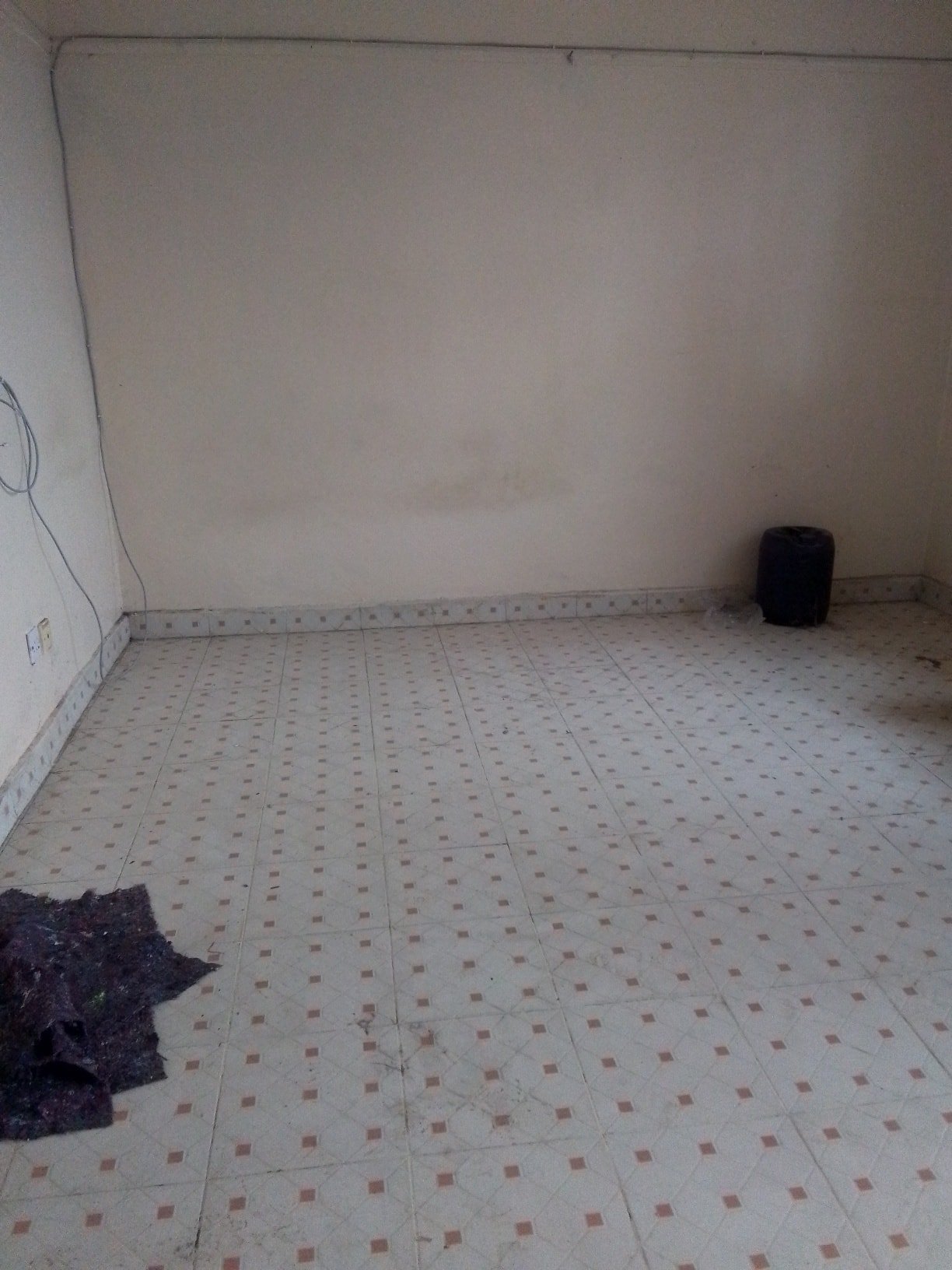 Spacious Bedsitter To Let in Tena Off CDF Road