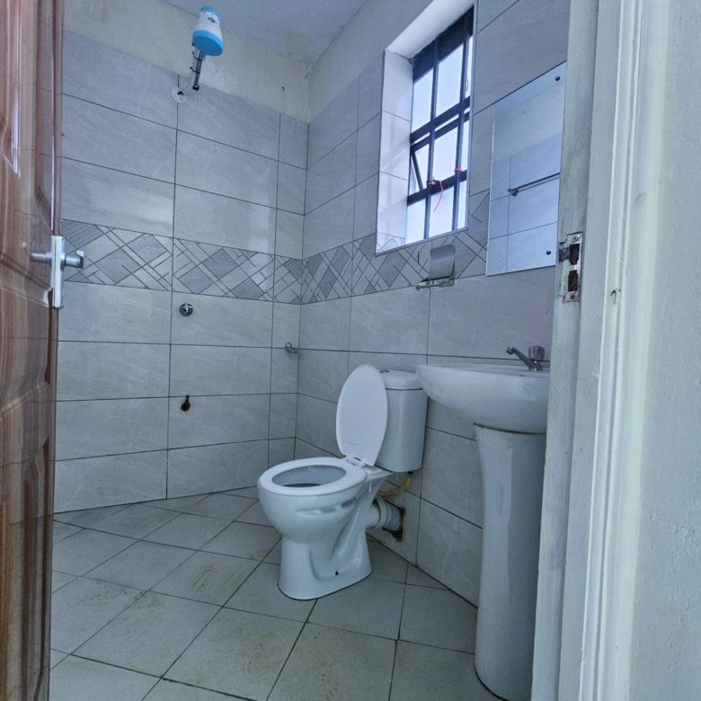 Studio To Let Along - Kinoo 87