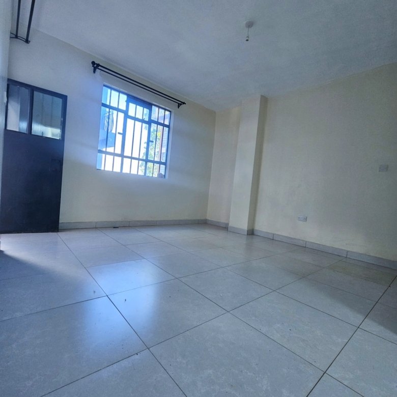 Studio To Let Along - Kinoo 87