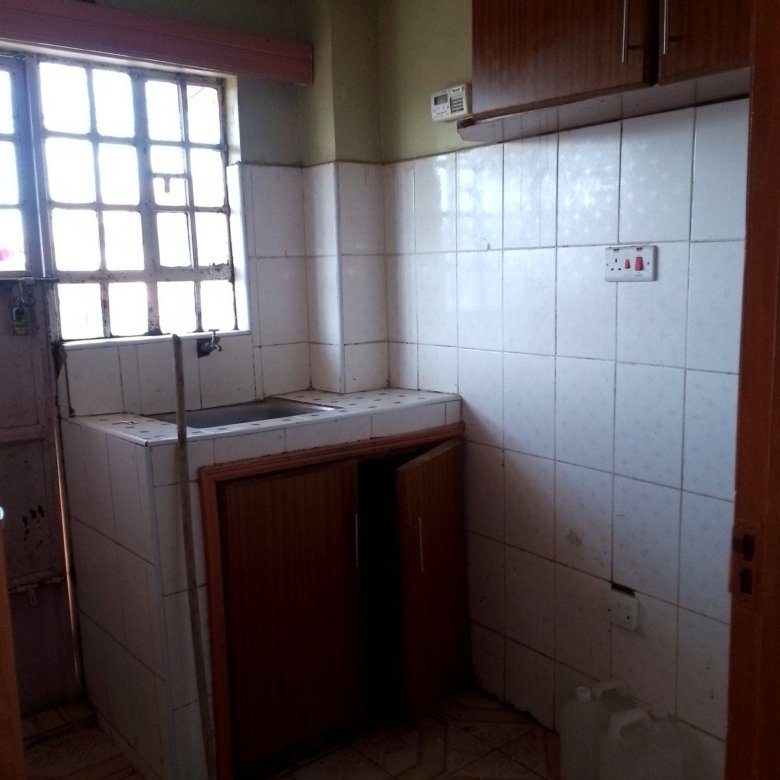 1 Bedroom To Let in Umoja Sango Area