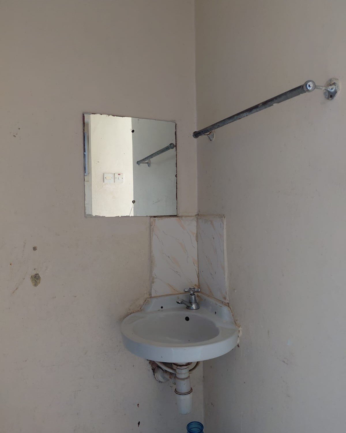 1 Bedroom To Let in Umoja Springboard