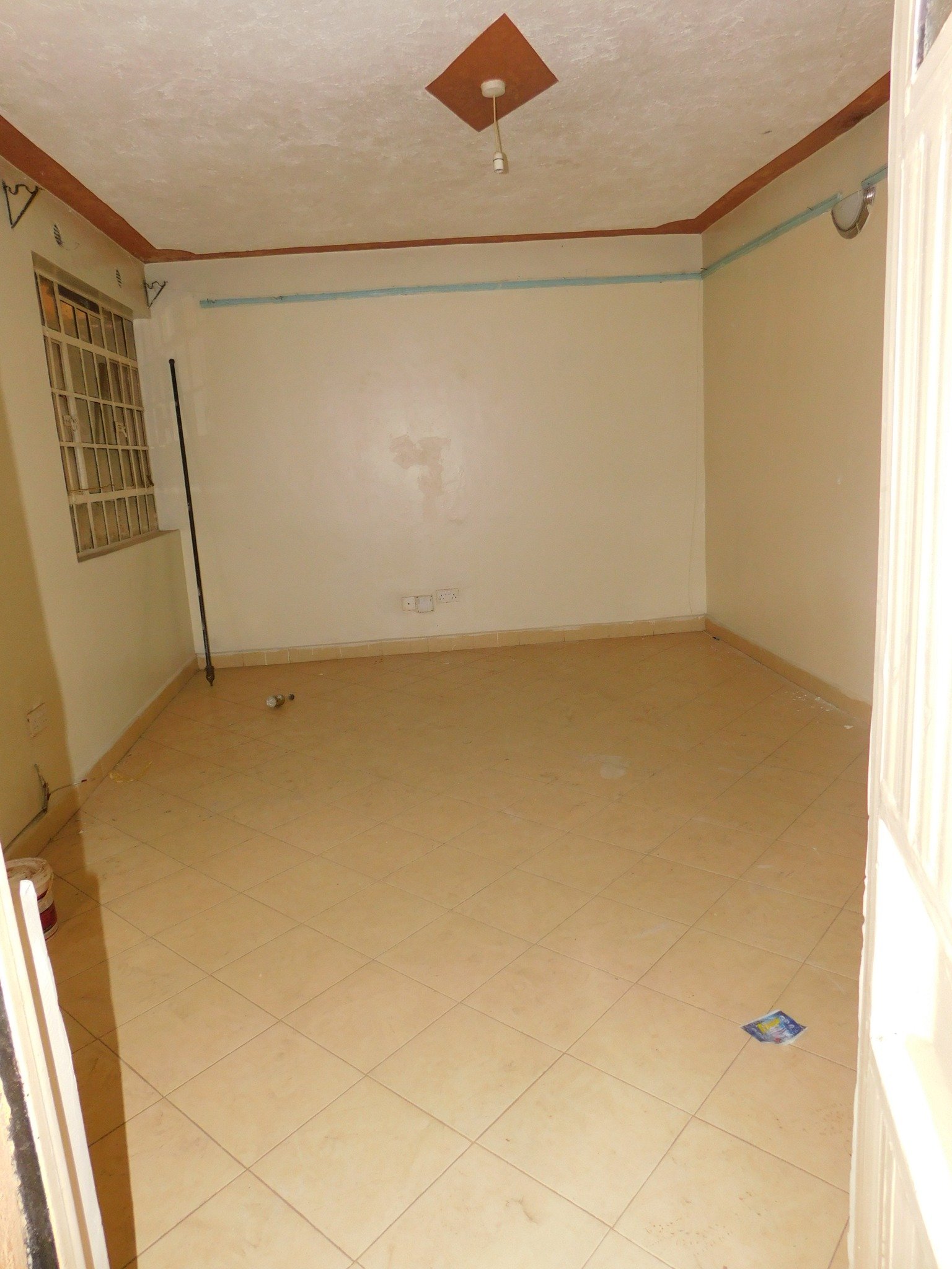 1 Bedroom to let at -Kasarani Garage