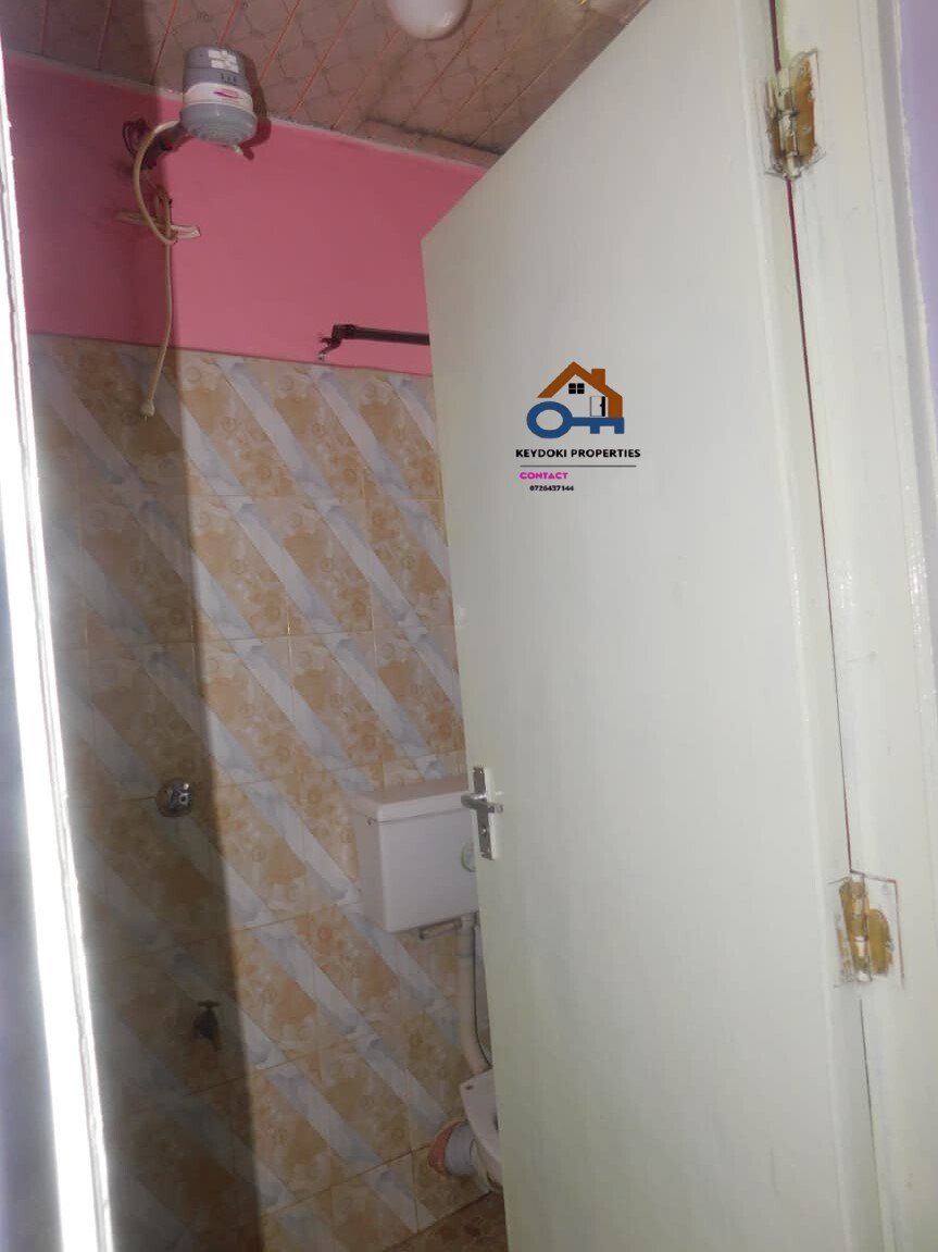 1 bedroom in a shared compound at Kasarani Garage