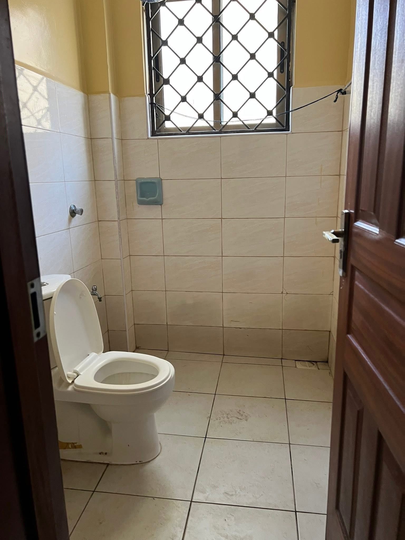 2 Bedroom Apartment To Let – Greatwall Gardens