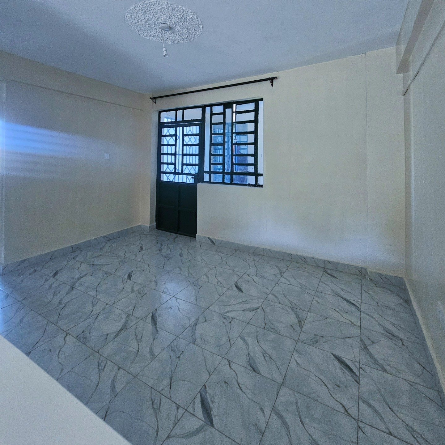 2 Bedroom Master Ensuite To Let in Mountain View Kangemi