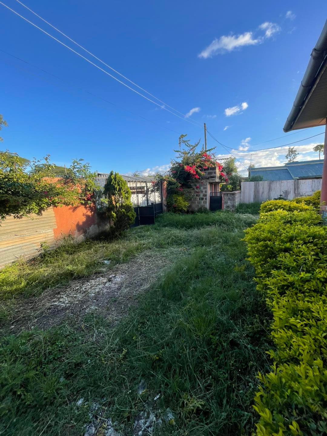 2 Bedroom Own Compound To Let in Kamulu