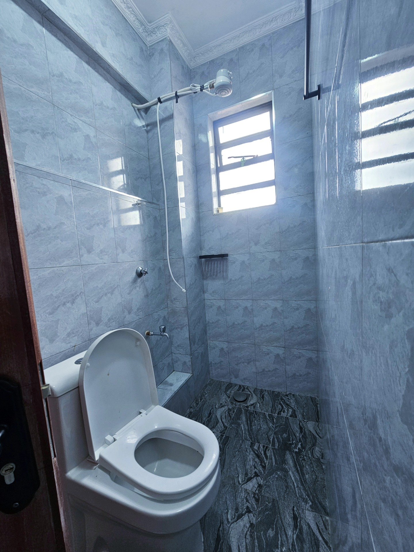 2 Bedroom To Let Along Waiyaki Way