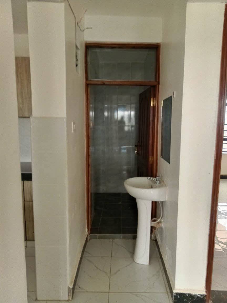 2bedrooms master ensuite to let Syokimau Katani Road