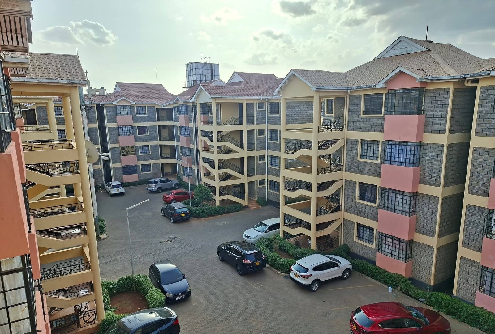 3 Bedroom Apartment (Master En-Suite) For Rent – Syokimau