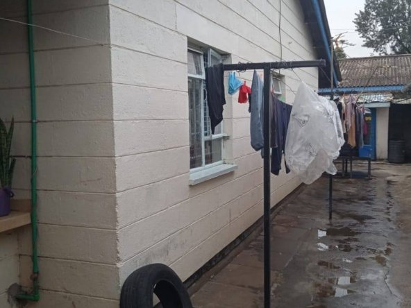 3 Bedroom Bungalow To Let in Harambee Estate