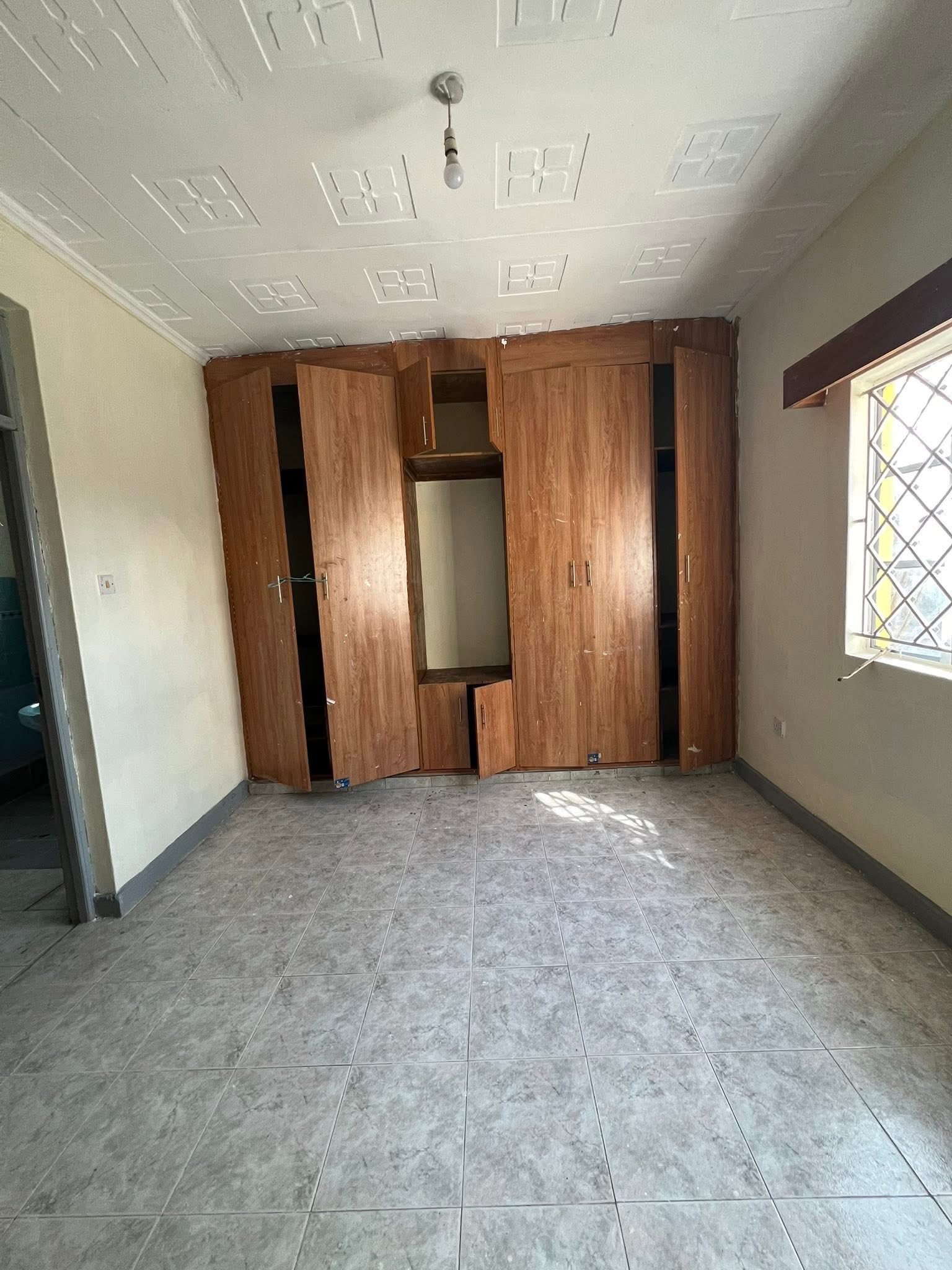 3 Bedroom Bungalow To Let – Utawala