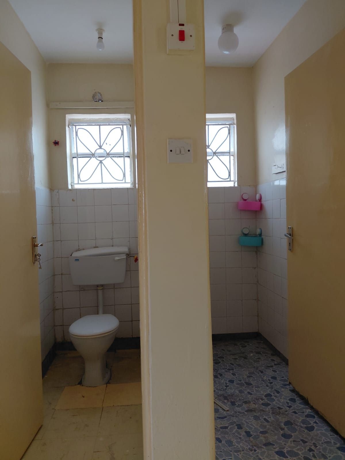 3 Bedroom House With Own Compound To Let in Tena Estate