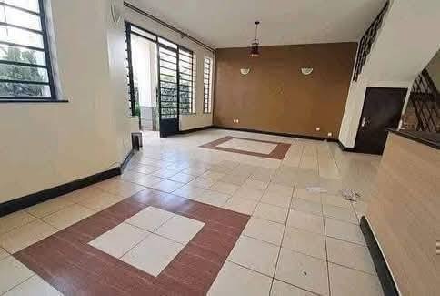 3 Bedroom Maisonette Plus DSQ For Rent – Syokimau