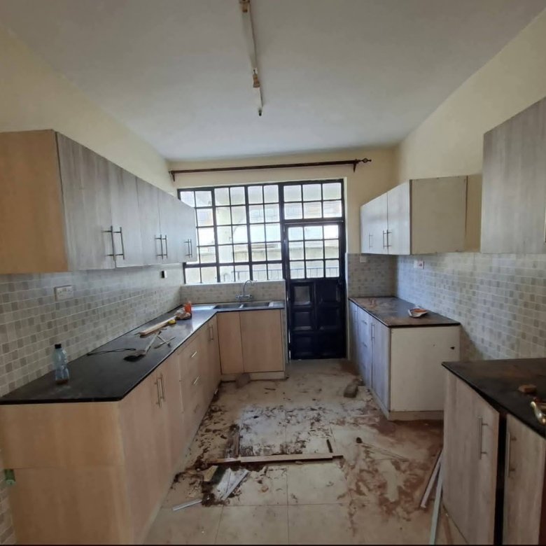 3 Bedroom Master En-Suite Duplex For Rent – Syokimau