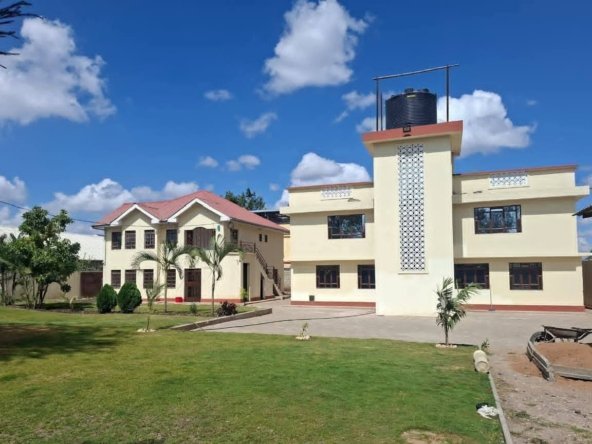 3 Bedroom Master En-suite Duplexes For Rent In Sabaki