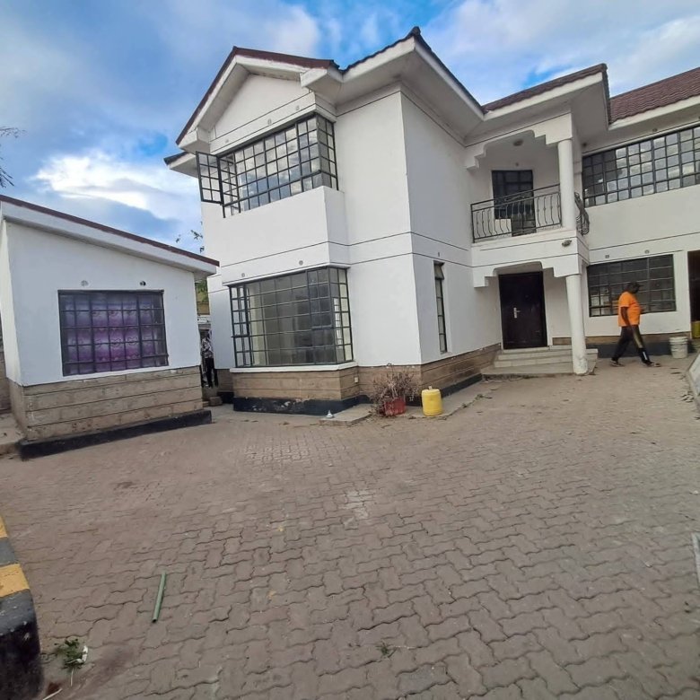 4 Bedroom All En-Suite + DSQ For Rent – Sabaki (Kitengela)