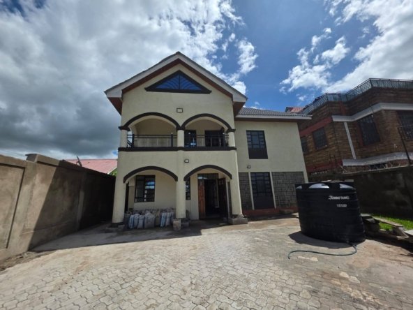 4 Bedroom All En-suite For Rent in Kitengela, Yukos Area