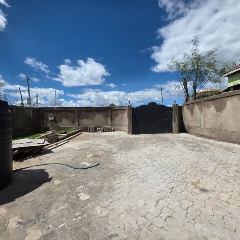 4 Bedroom All En-suite For Rent in Kitengela, Yukos Area