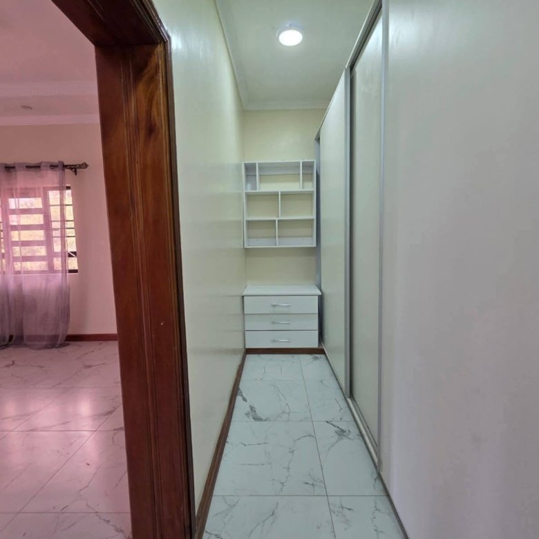 4 Bedroom All En-suite For Rent in Kitengela, Yukos Area