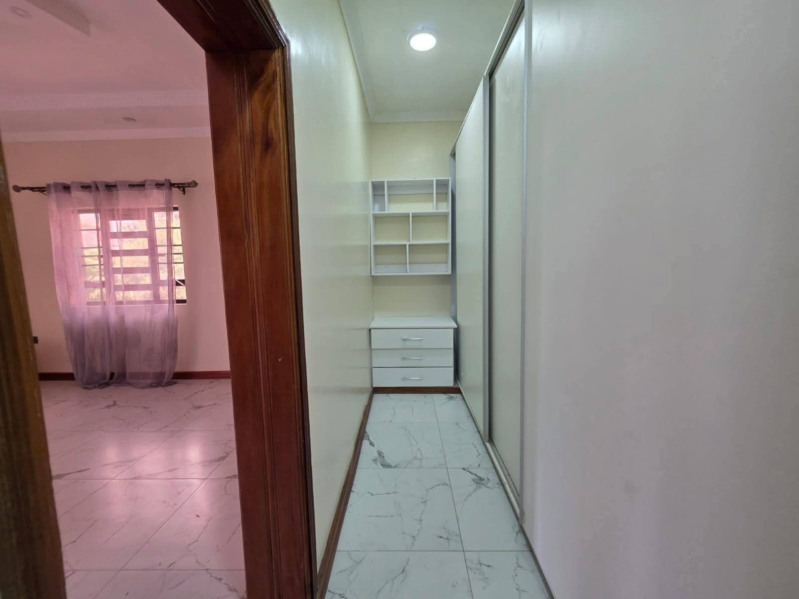 4 Bedroom All En-suite For Rent in Kitengela, Yukos Area